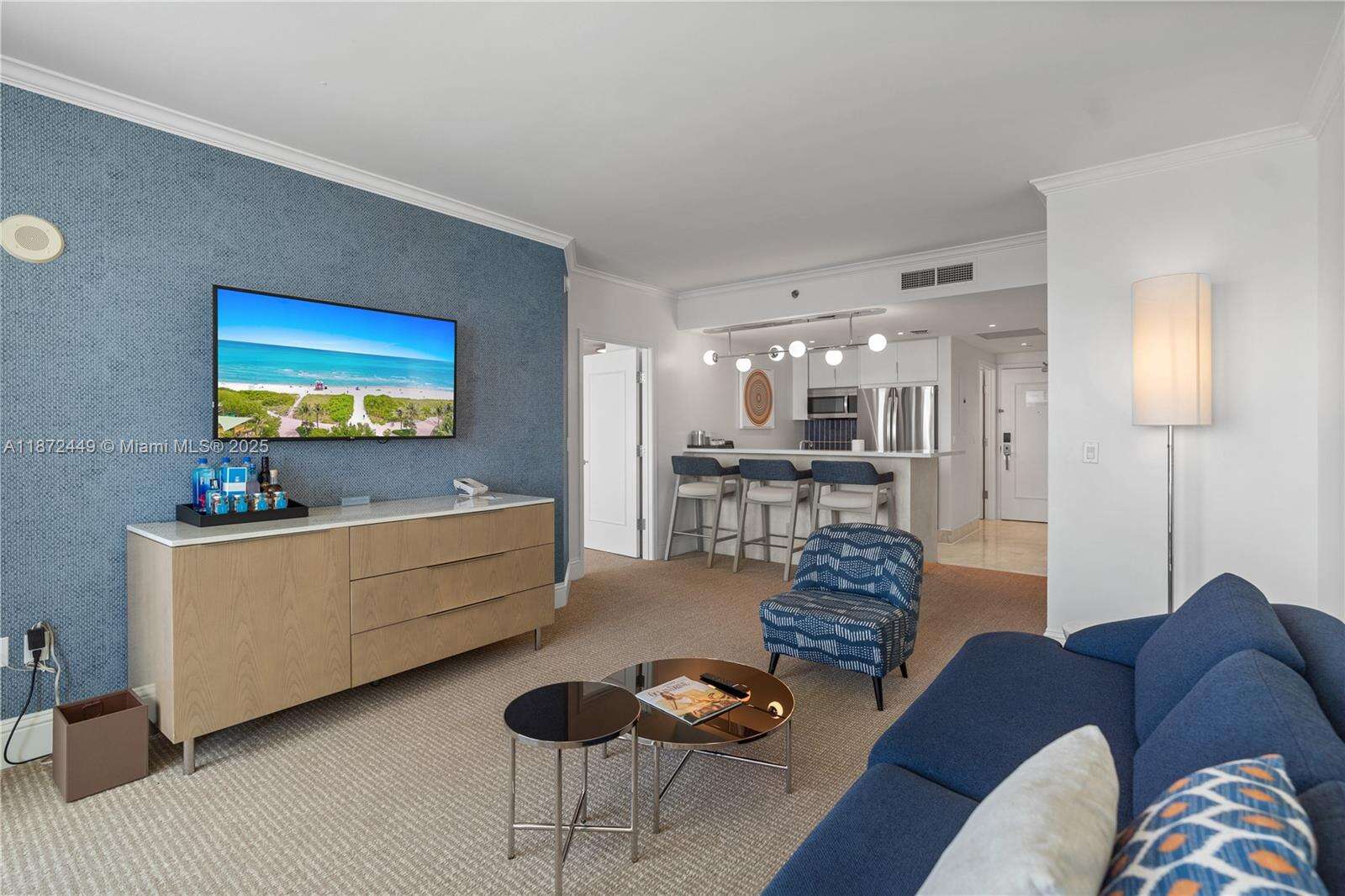 FONTAINEBLEAU II - 4401 Collins Ave, Miami Beach, FL 33140 | Picture 12