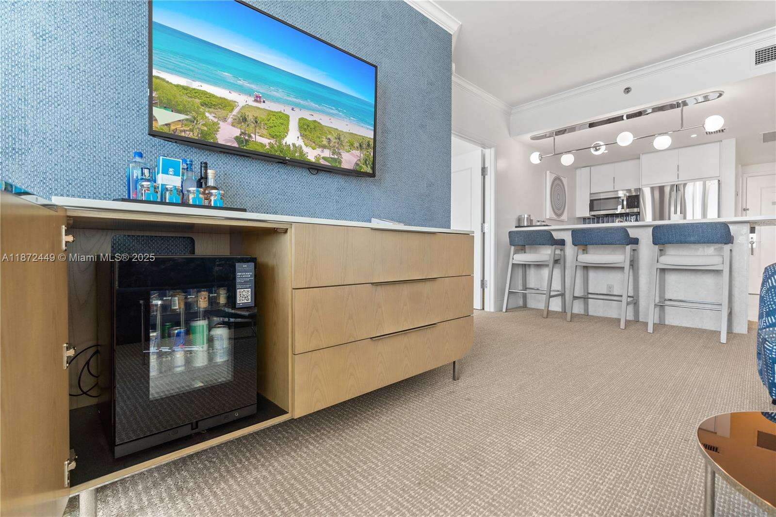 FONTAINEBLEAU II - 4401 Collins Ave, Miami Beach, FL 33140 | Picture 13