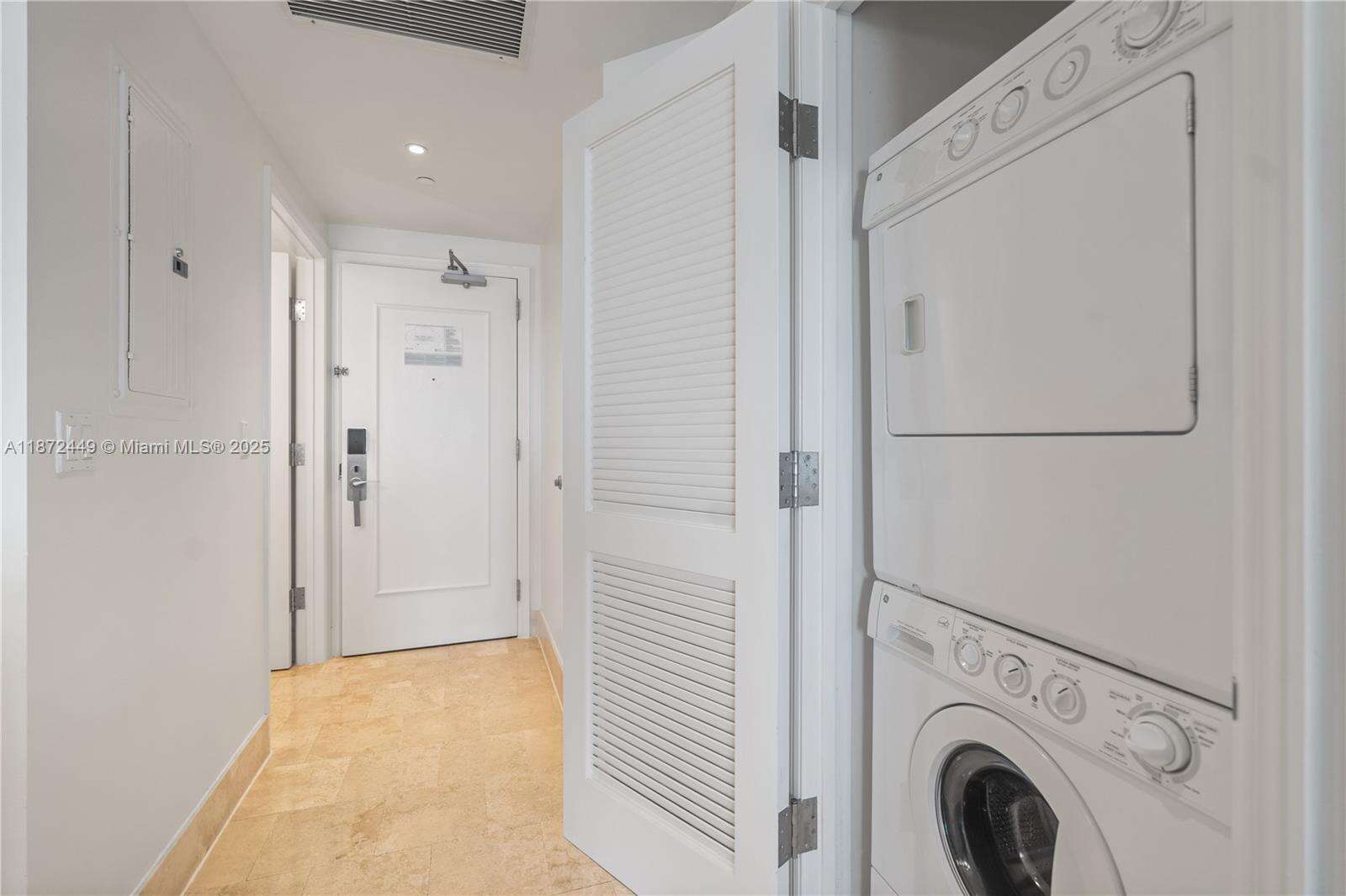 FONTAINEBLEAU II - 4401 Collins Ave, Miami Beach, FL 33140 | Picture 36