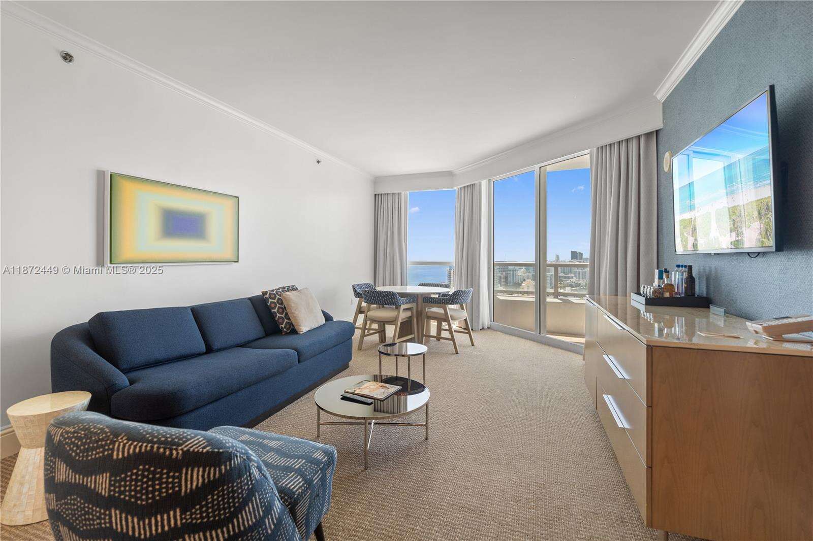 FONTAINEBLEAU II - 4401 Collins Ave, Miami Beach, FL 33140 | Picture 8