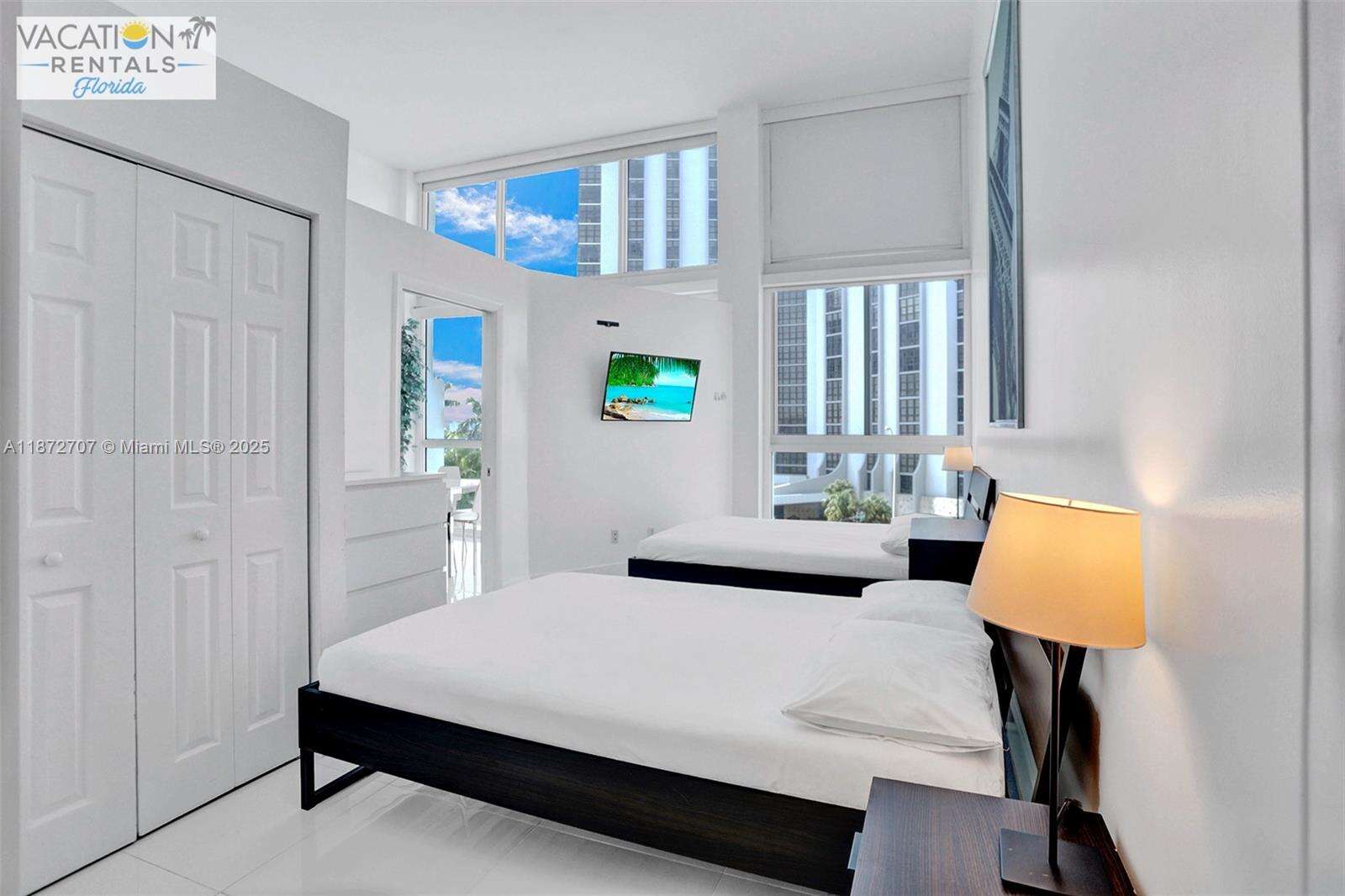 Castle Beach Club at 5445 Collins Ave, Miami Beach, FL 33140 - For Sale photo 7