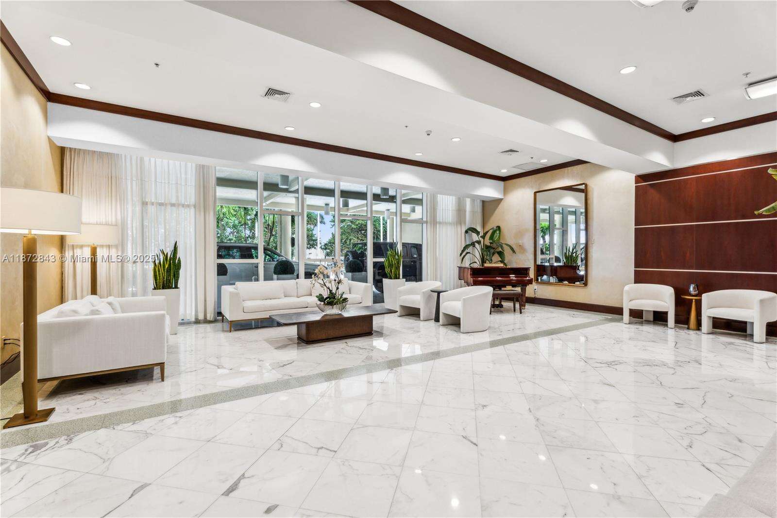 La Perla at 16699 Collins Ave+one Self Parking, Sunny Isles Beach, FL 33160 - For Sale photo 13
