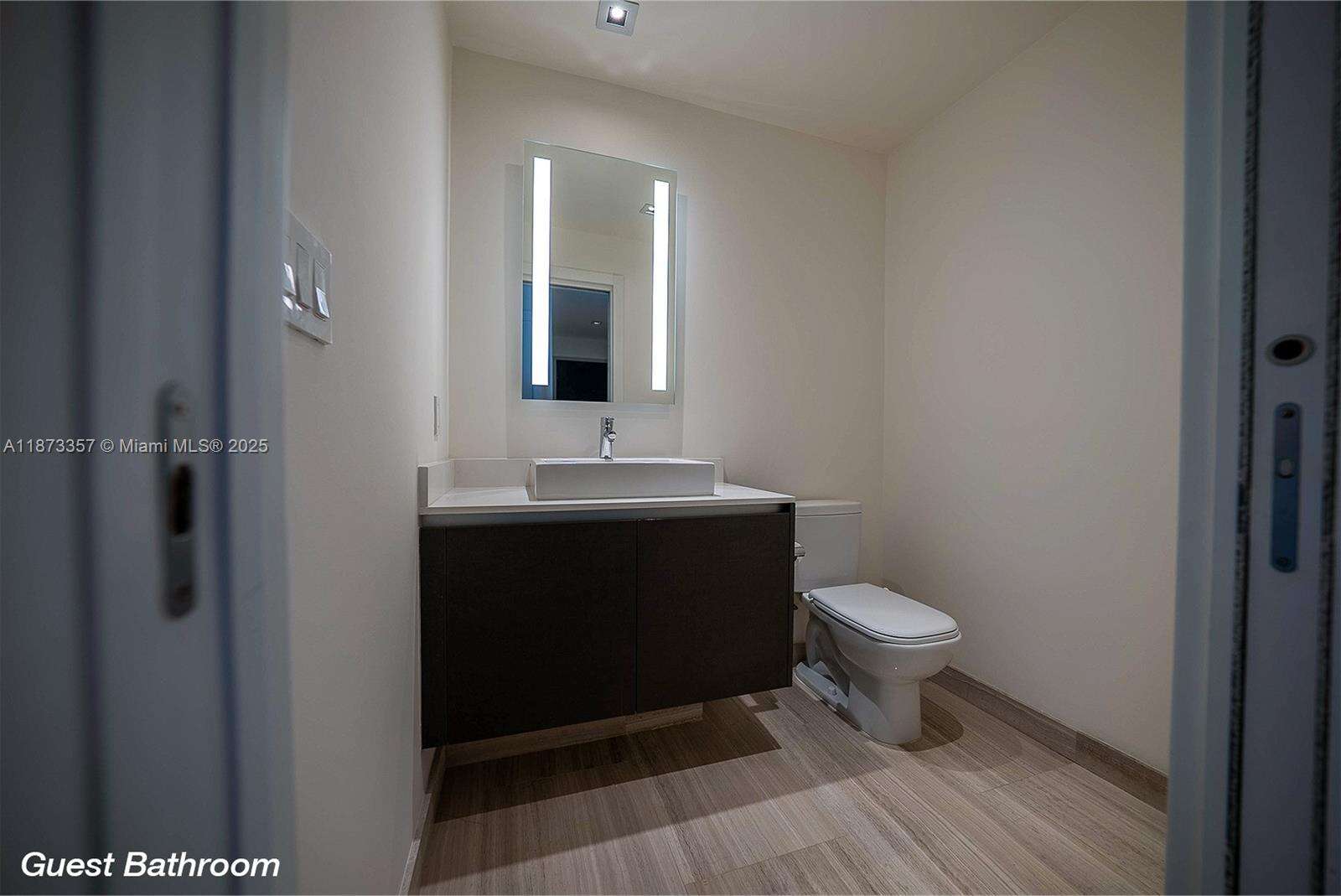 Echo Brickell at 1451 Brickell Ave, Miami, FL 33131 - For Sale photo 11