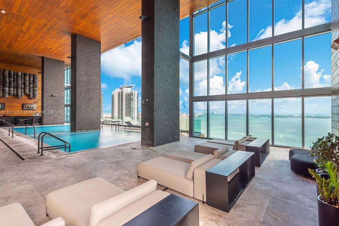 Echo Brickell at 1451 Brickell Ave, Miami, FL 33131 - For Sale photo 22