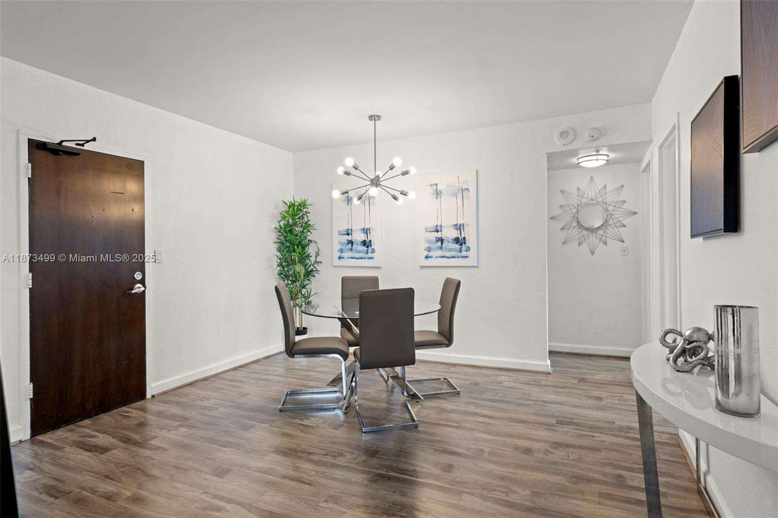 FLAMINGO SOUTH BEACH I - 1500 Bay Rd, Miami Beach, FL 33139 | Picture 5