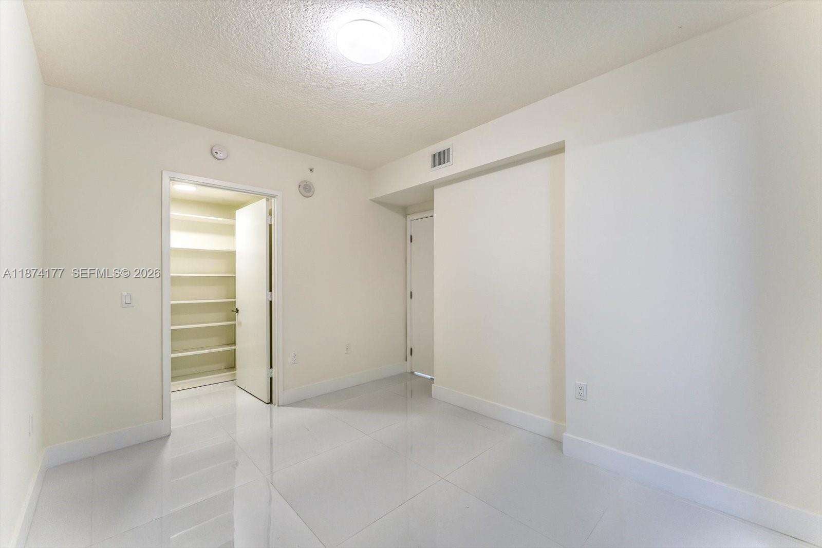 Parque Towers at 300 Sunny Isles Blvd, Sunny Isles Beach, FL 33160 - For Sale photo 21