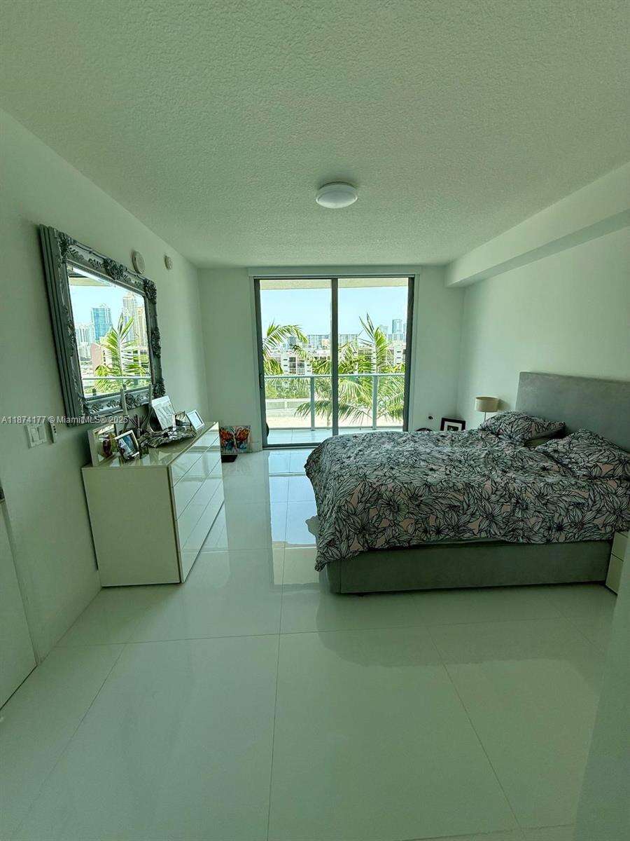 PARQUE TOWERS - 300 Sunny Isles Blvd, Sunny Isles Beach, FL 33160 | Picture 6