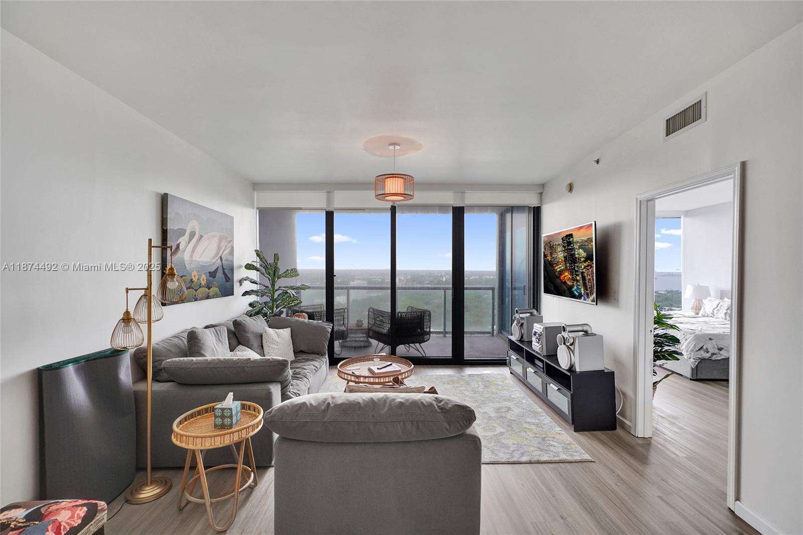Blue at 601 36th St, Miami, FL 33137 - For Sale photo 23