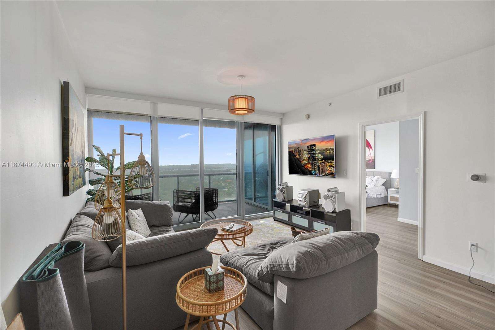 Blue at 601 36th St, Miami, FL 33137 - For Sale photo 24