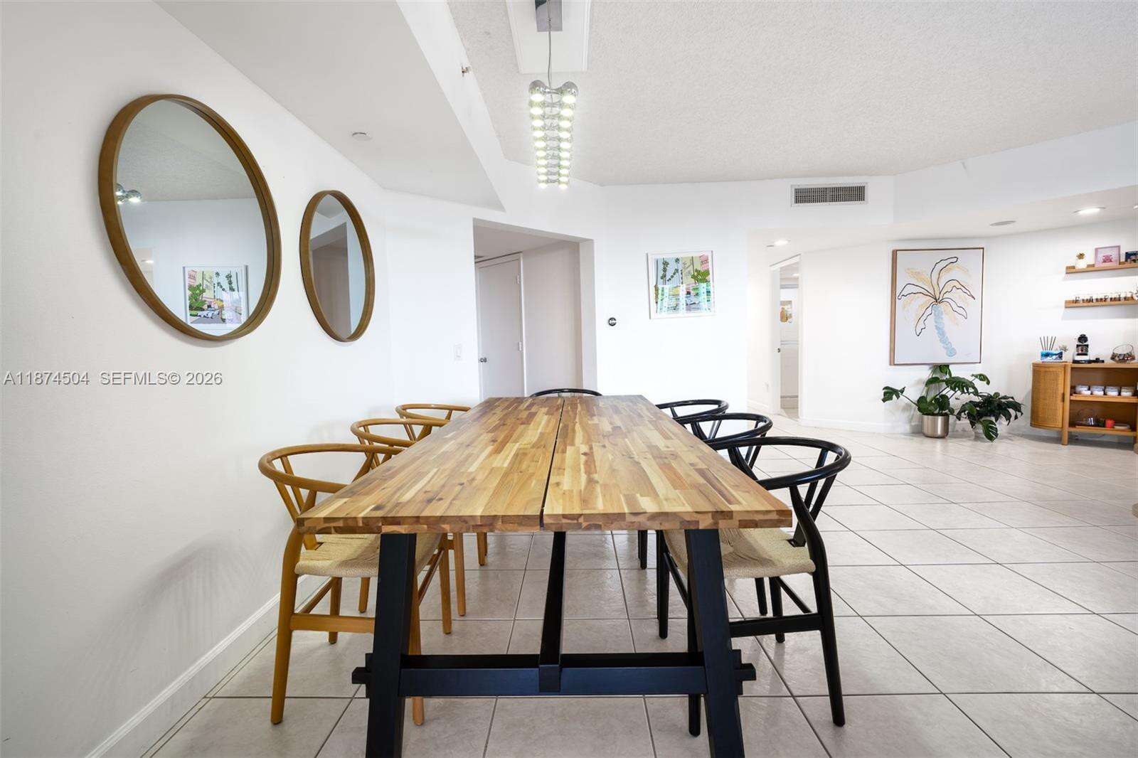 South Tower At The Point at 21055 Yacht Club Dr, Aventura, FL 33180 - For Sale photo 11