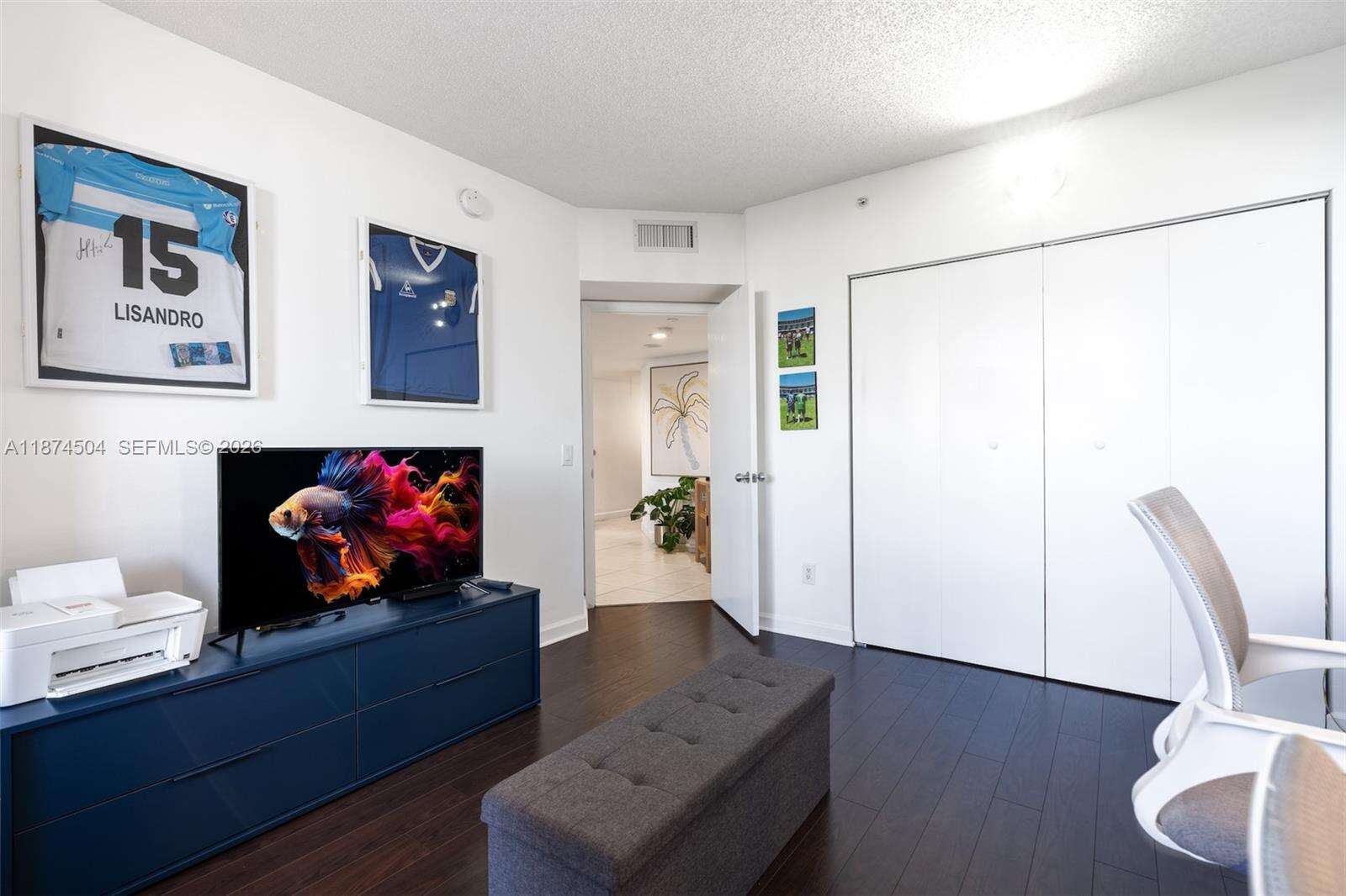 South Tower At The Point at 21055 Yacht Club Dr, Aventura, FL 33180 - For Sale photo 21