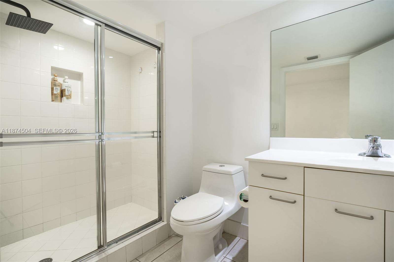 South Tower At The Point at 21055 Yacht Club Dr, Aventura, FL 33180 - For Sale photo 22