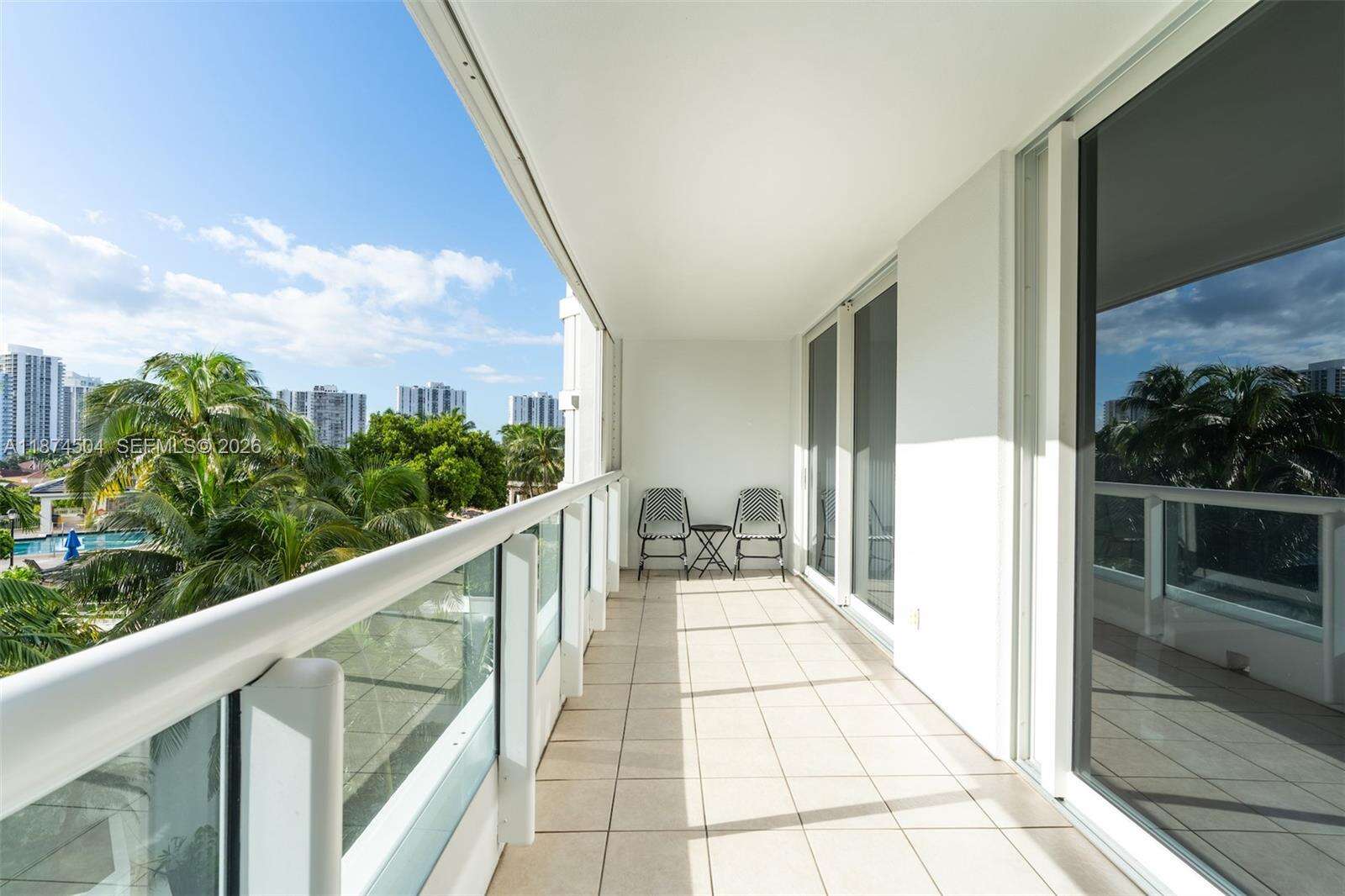 South Tower At The Point at 21055 Yacht Club Dr, Aventura, FL 33180 - For Sale photo 24