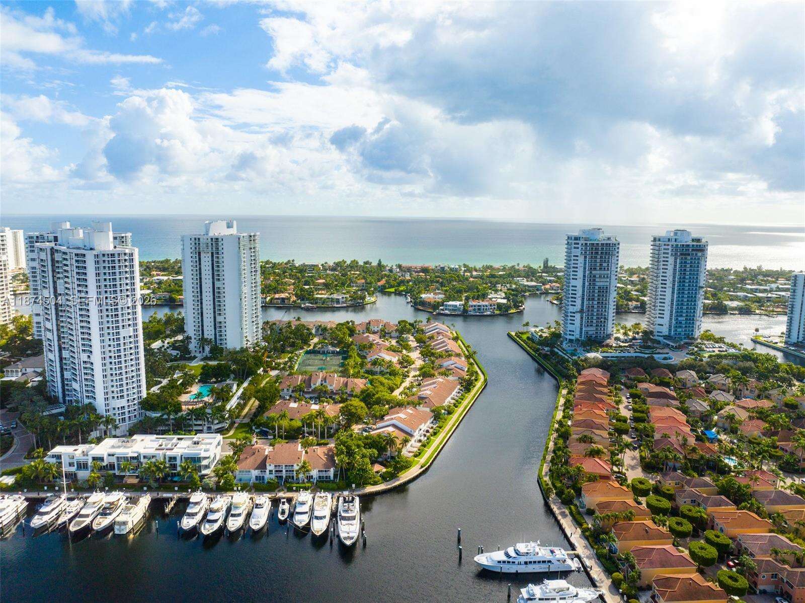 South Tower At The Point at 21055 Yacht Club Dr, Aventura, FL 33180 - For Sale photo 5