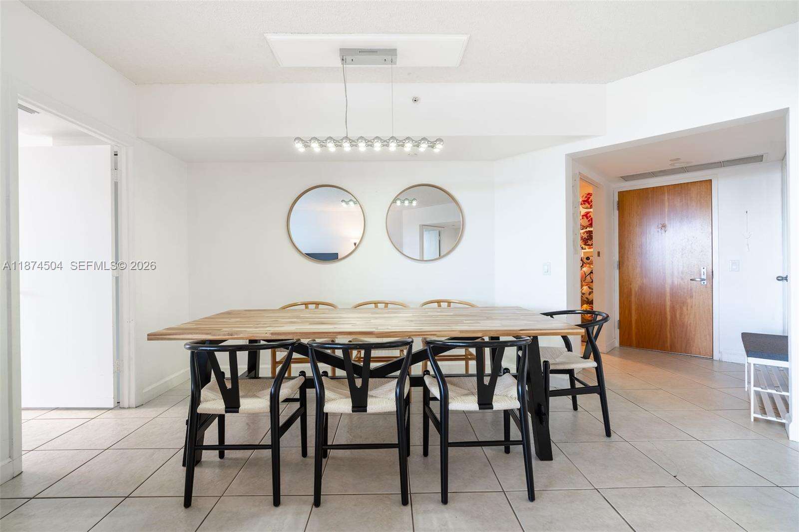 South Tower At The Point at 21055 Yacht Club Dr, Aventura, FL 33180 - For Sale photo 10