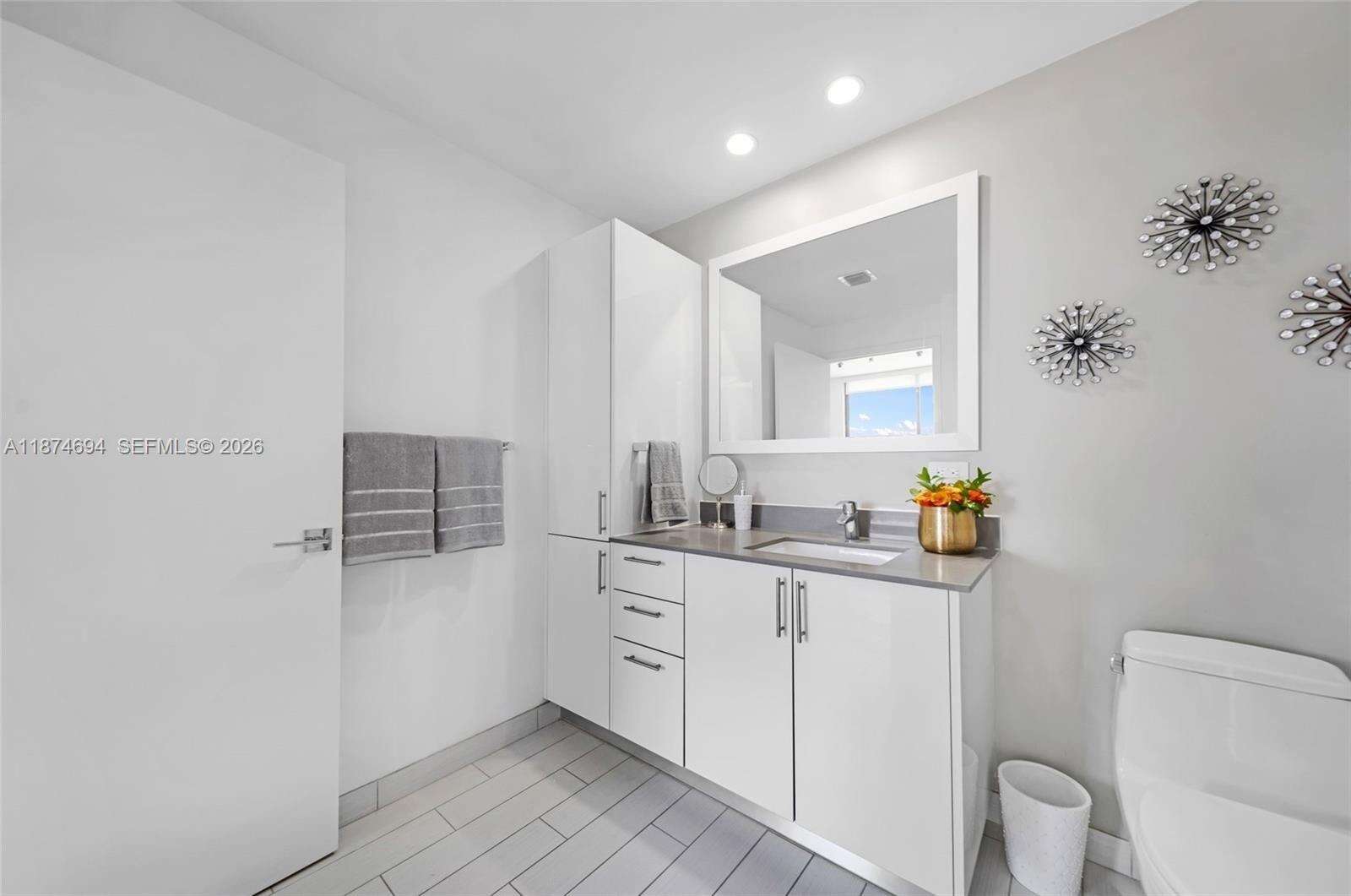 Nine At Mary Brickell Village at 999 1 Ave, Miami, FL 33130 - For Sale photo 13