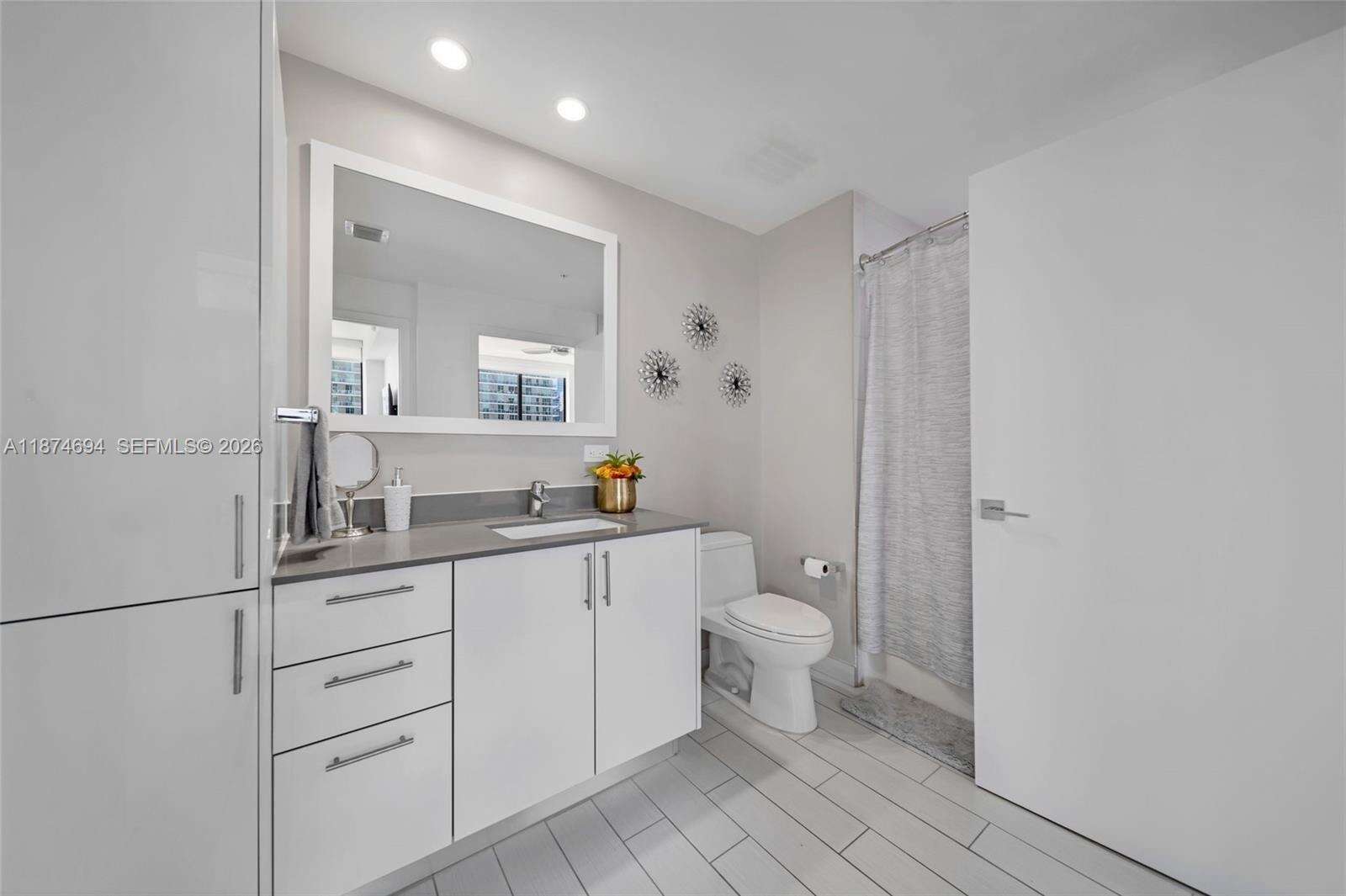 Nine At Mary Brickell Village at 999 1 Ave, Miami, FL 33130 - For Sale photo 14