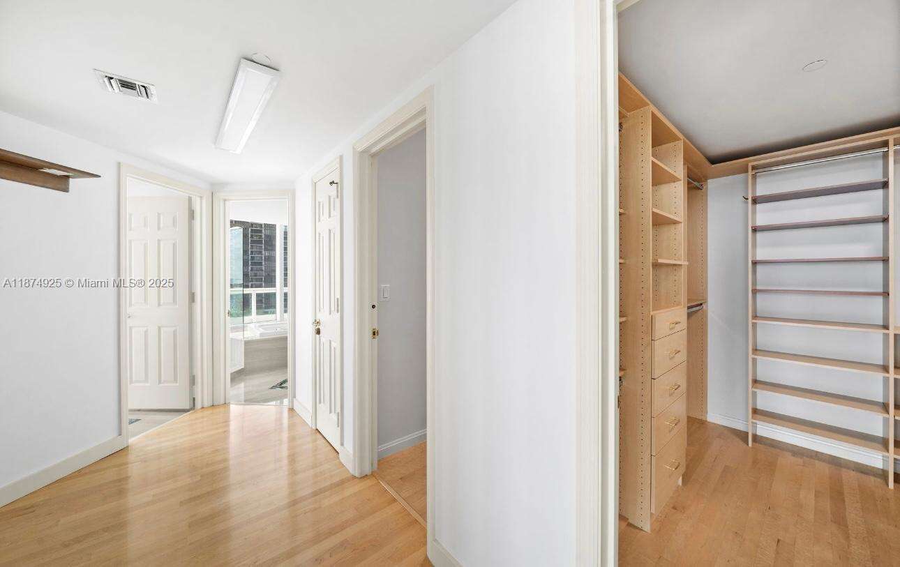 SANTA MARIA - 1643 Brickell Ave, Miami, FL 33129 | Picture 15