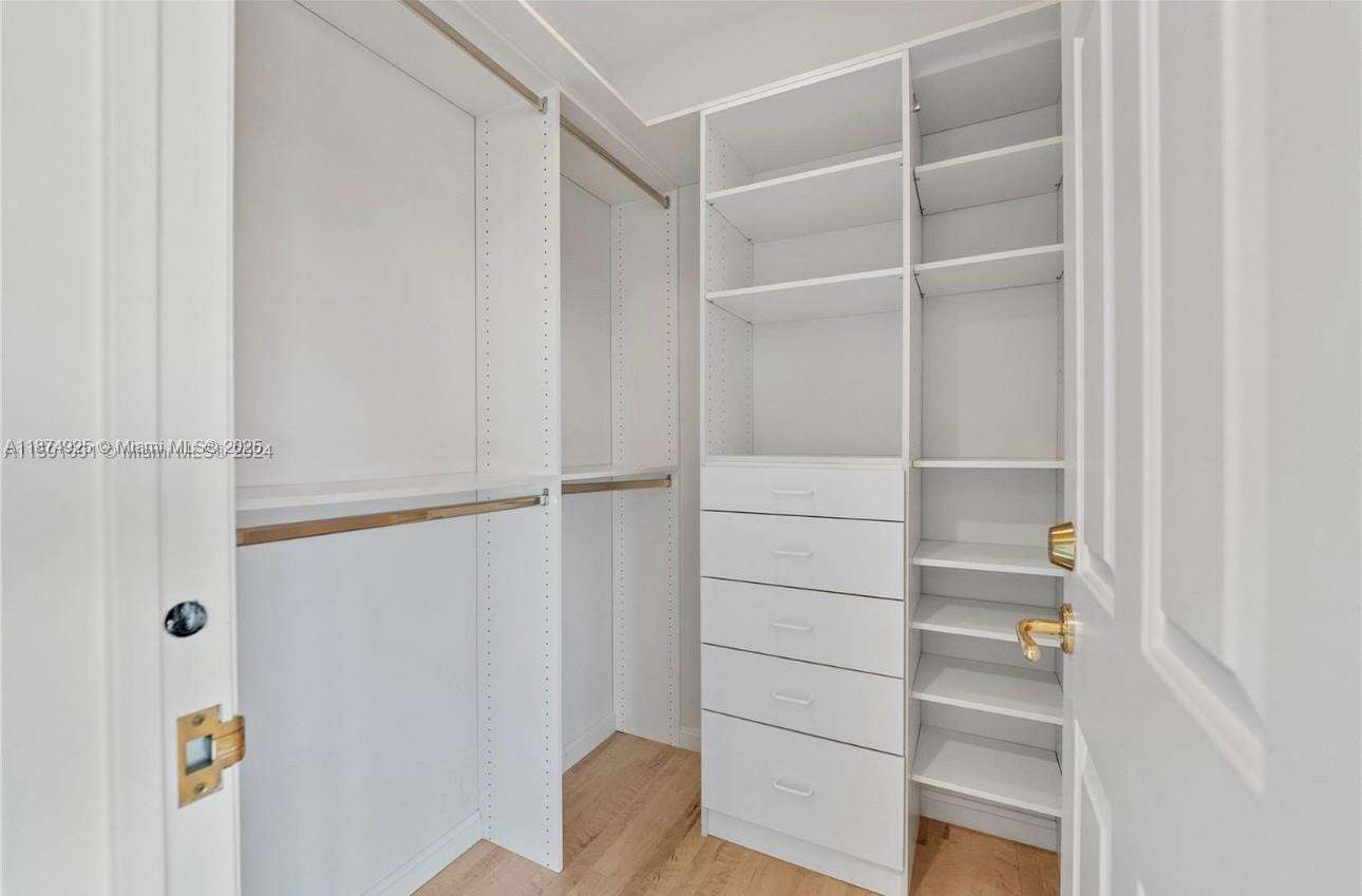 SANTA MARIA - 1643 Brickell Ave, Miami, FL 33129 | Picture 18