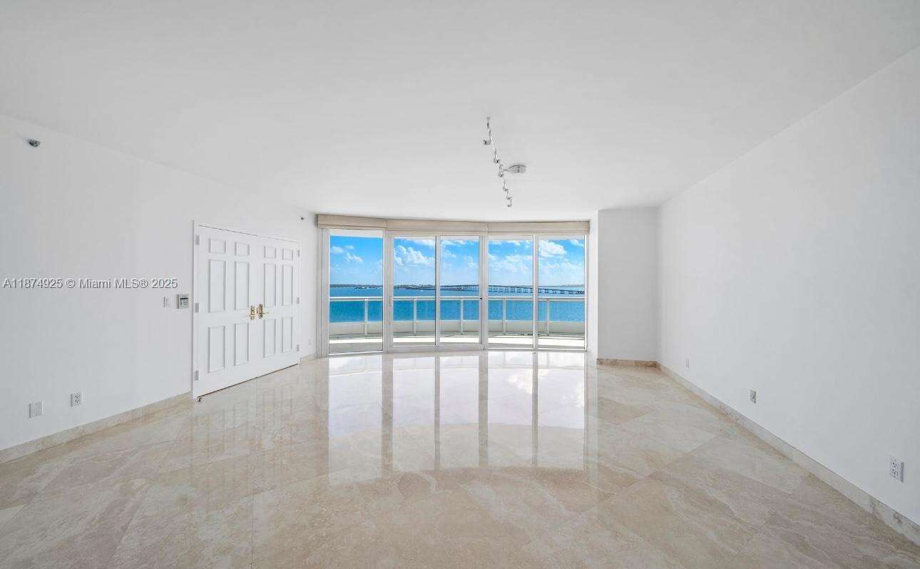 SANTA MARIA - 1643 Brickell Ave, Miami, FL 33129 | Picture 9