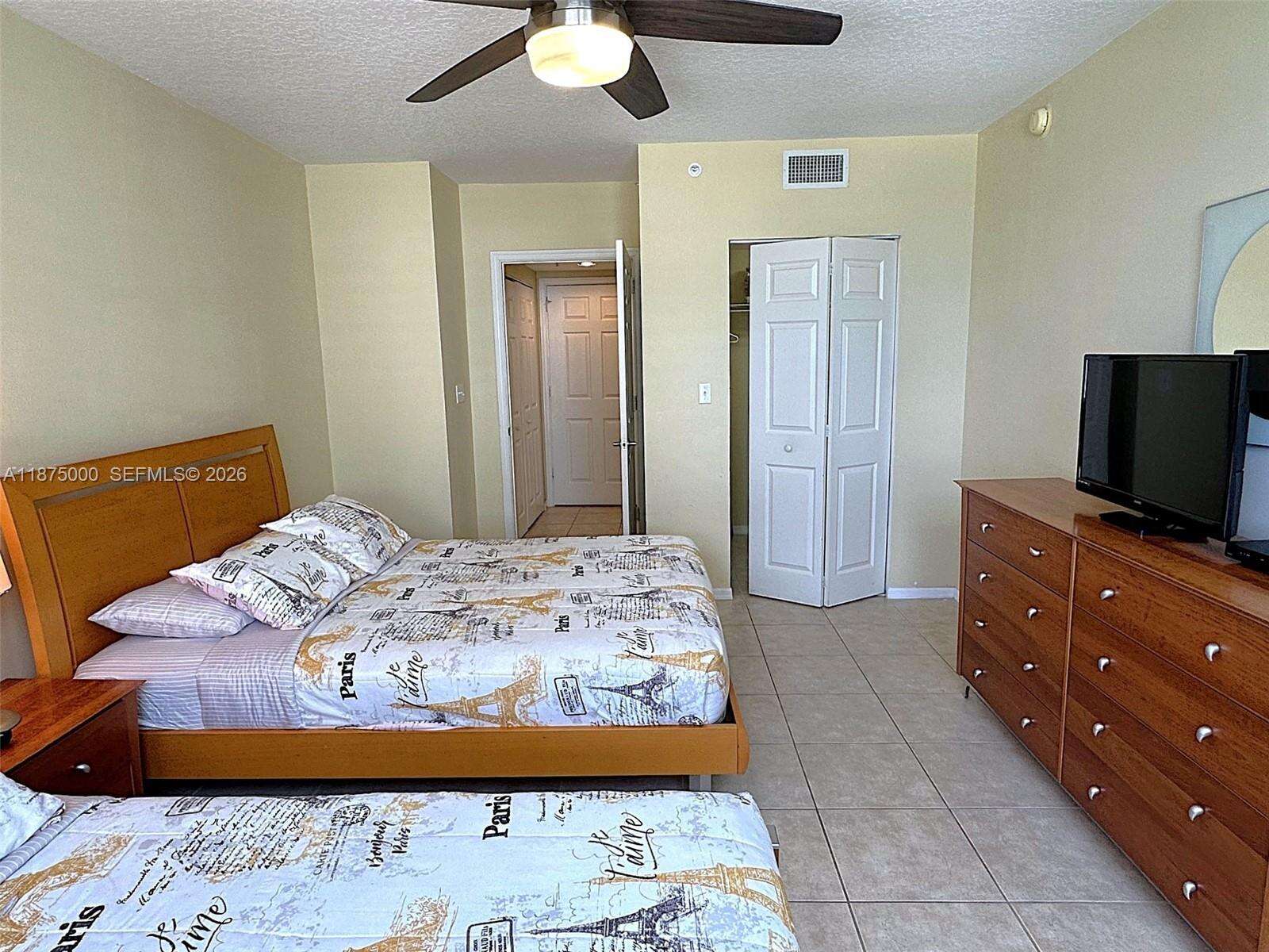 2080 Ocean Dr, Hallandale Beach, FL 33009 - For Sale photo 16