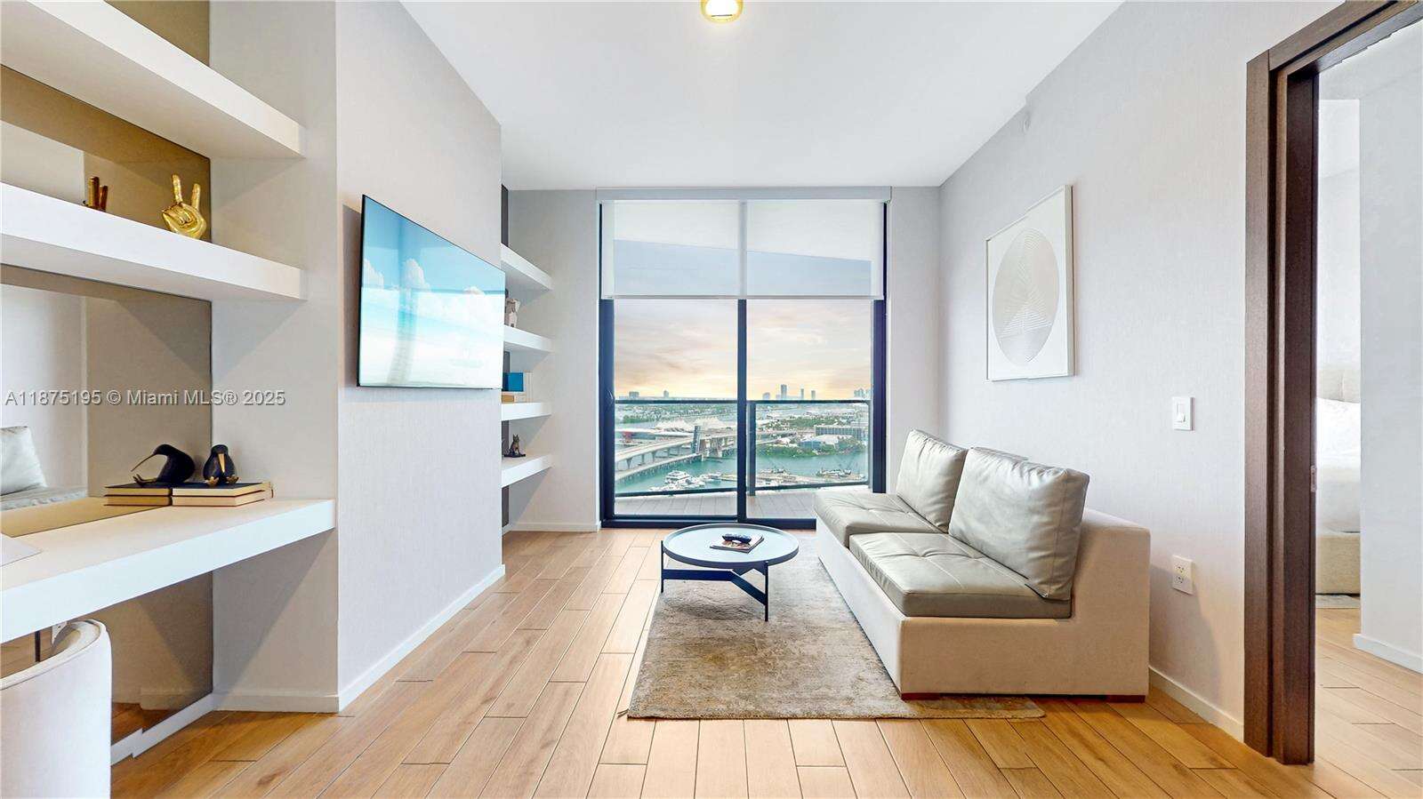 398 NE 5TH STREET - 398 5 St, Miami, FL 33132 | Picture 2