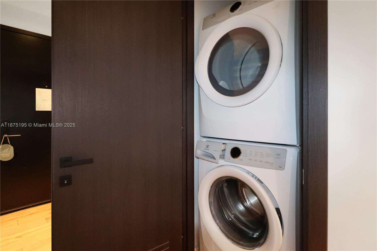 398 NE 5TH STREET - 398 5 St, Miami, FL 33132 | Picture 15