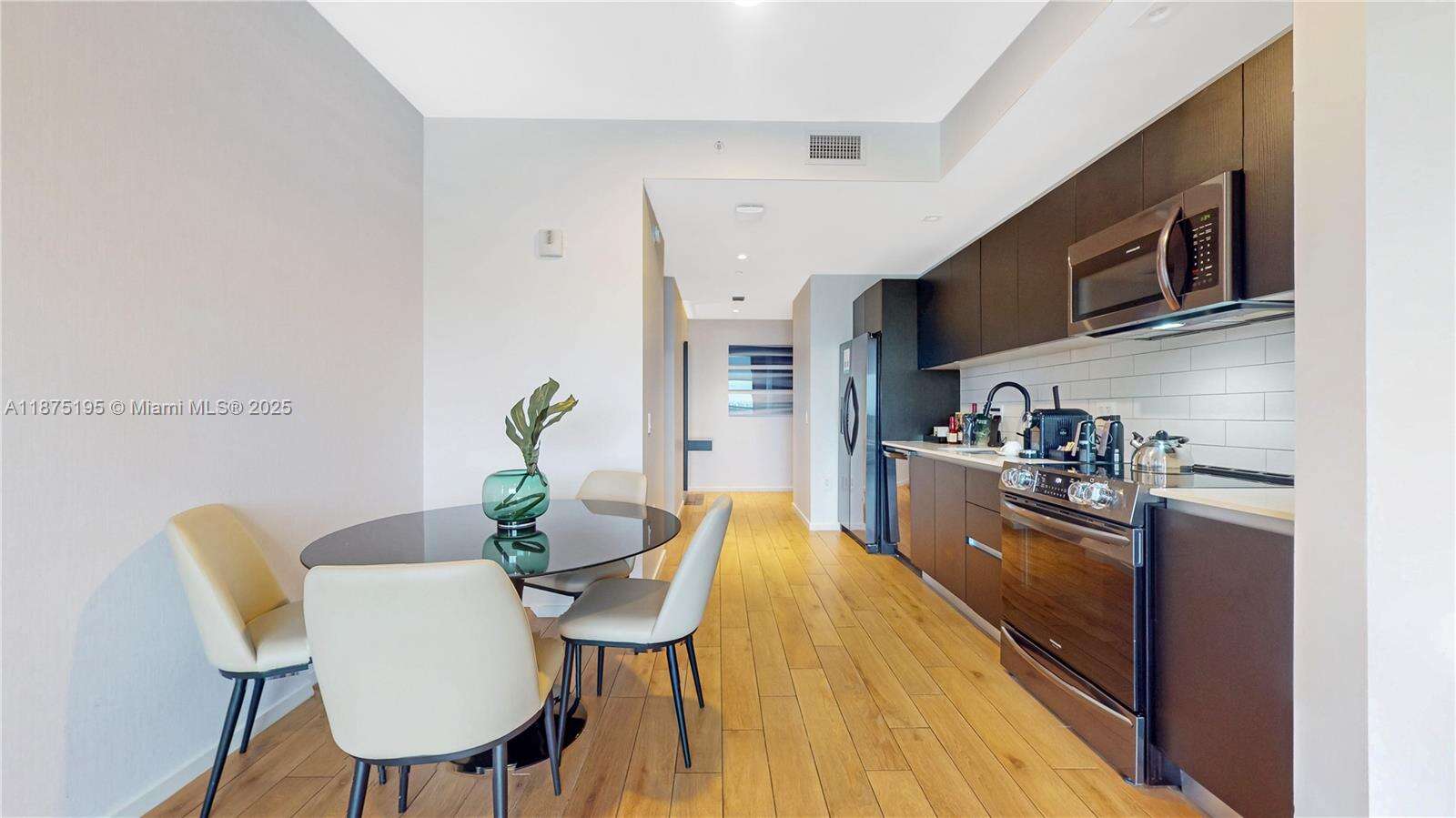 398 NE 5TH STREET - 398 5 St, Miami, FL 33132 | Picture 10