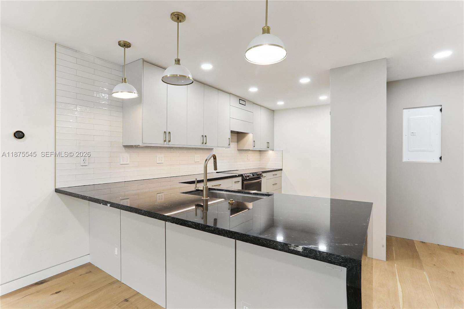 Waters Edge Of Coral Gables Condos for Sale & Rent | Picture 1