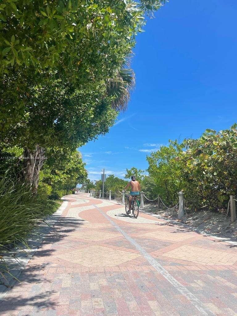 Roney Palace at 2301 Collins Ave, Miami Beach, FL 33139 - For Sale photo 26