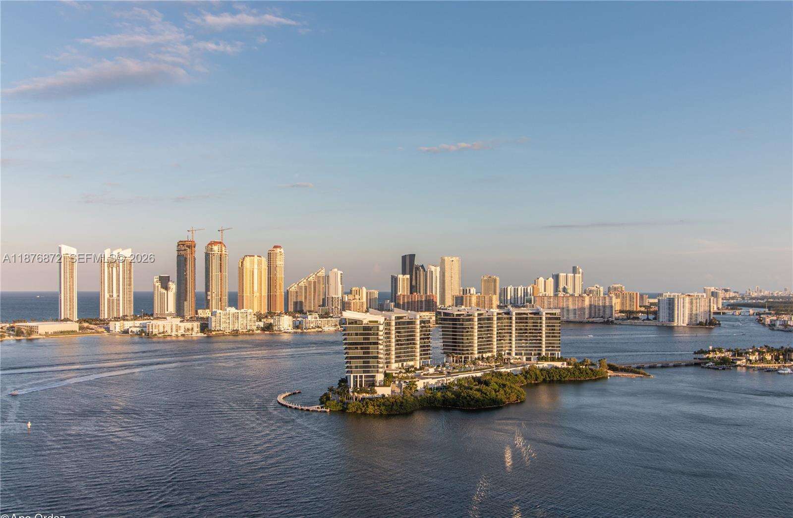 Hidden Bay at 3370 190 St, Aventura, FL 33180 - For Sale photo 2
