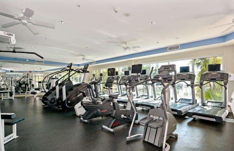 Hidden Bay at 3370 190 St, Aventura, FL 33180 - For Sale photo 24