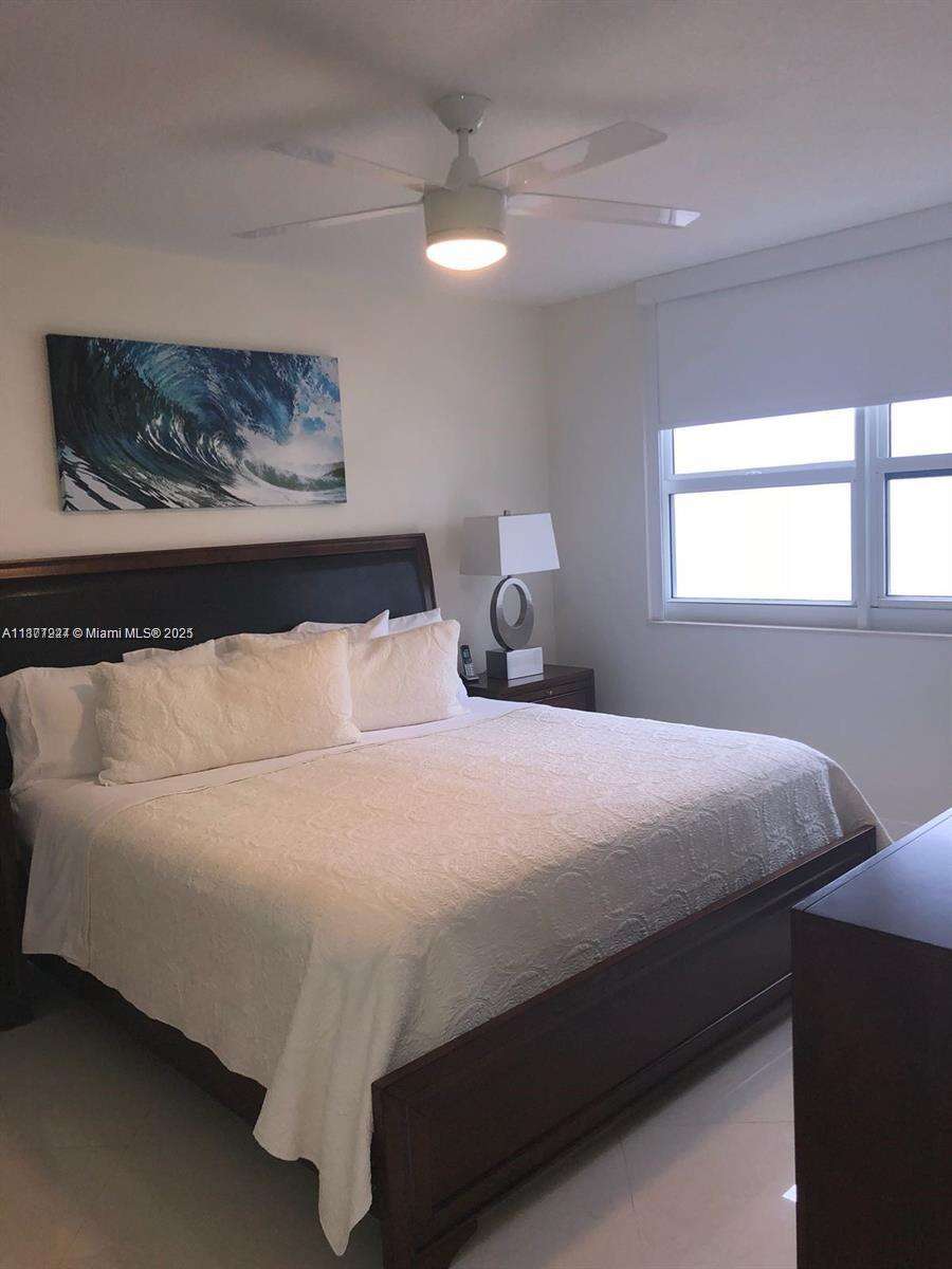 2080 Ocean Dr, Hallandale Beach, FL 33009 - For Sale photo 16