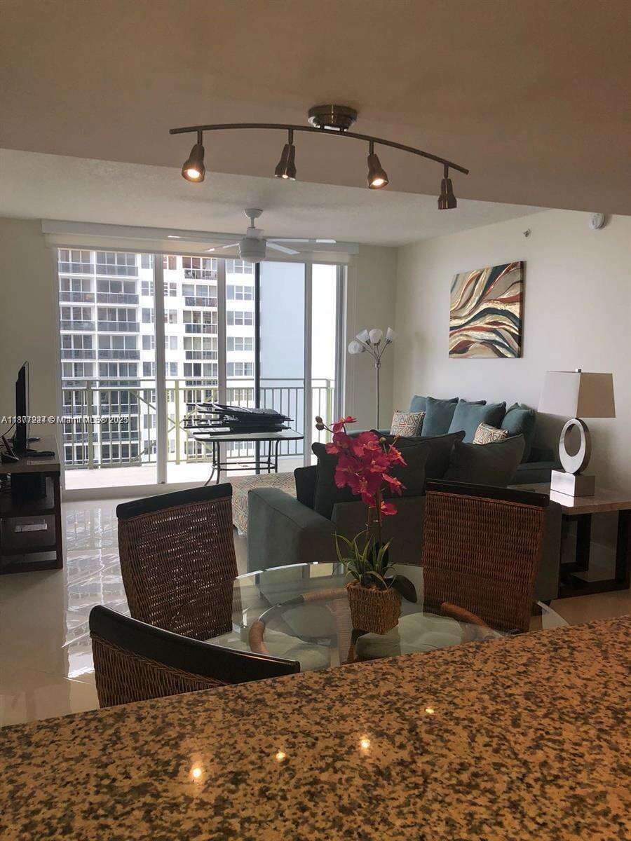 2080 Ocean Dr, Hallandale Beach, FL 33009 - For Sale photo 17