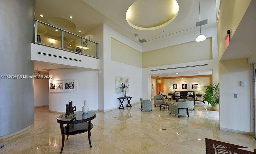 2080 Ocean Dr, Hallandale Beach, FL 33009 - For Sale photo 3