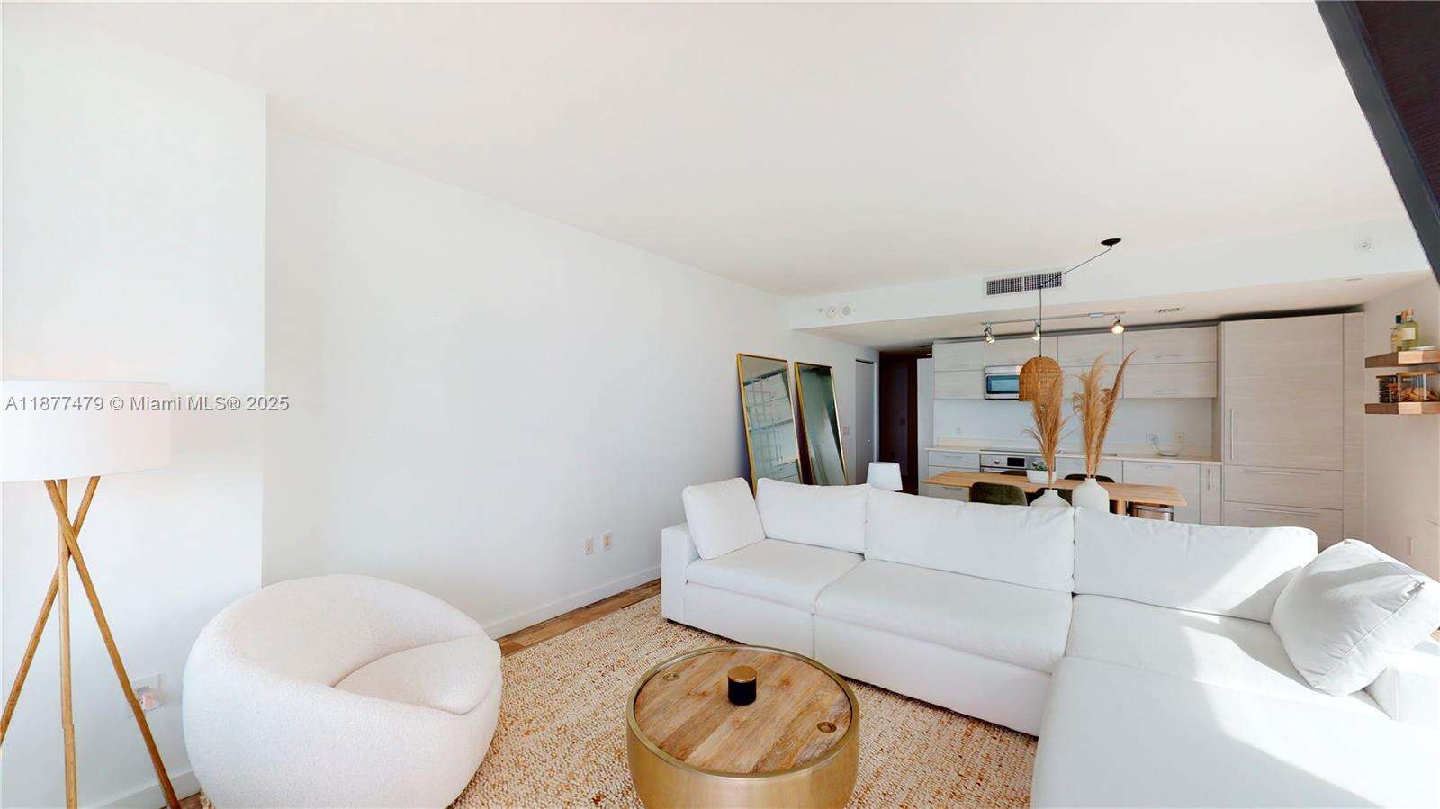 Paraiso Bay at 650 32nd St, Miami, FL 33137 - For Sale photo 3