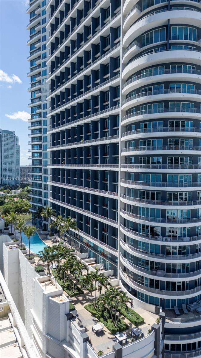Infinity At Brickell at 60 13 St, Miami, FL 33130 - For Sale photo 28