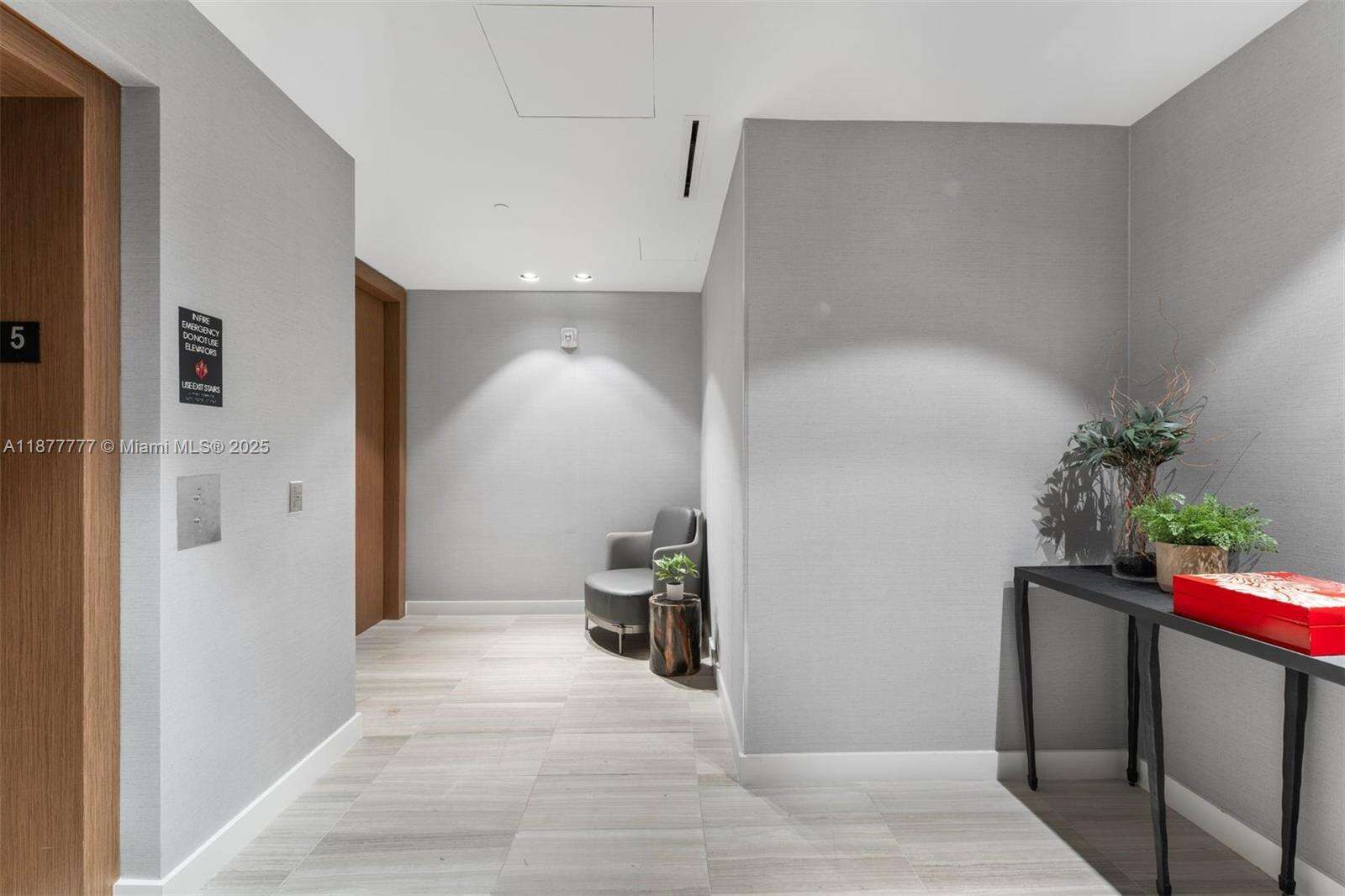 4701 NORTH MERIDIAN - 4701 Meridian Ave, Miami Beach, FL 33140 | Picture 10