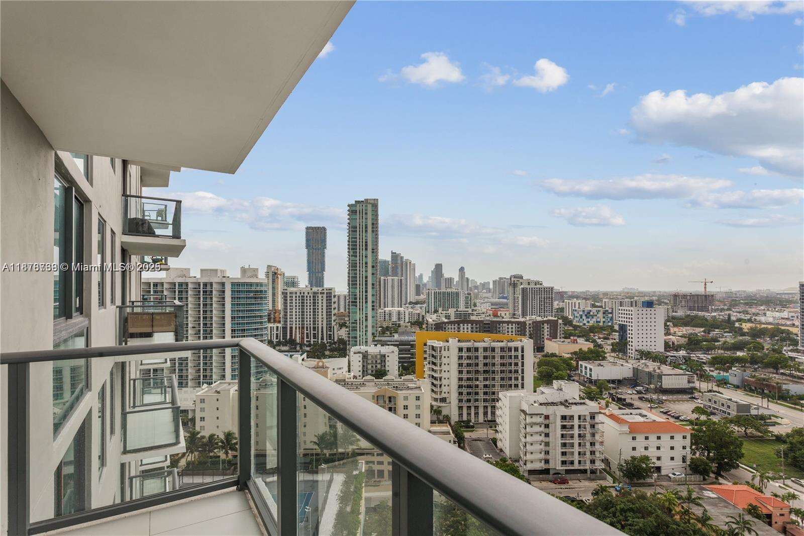 Paraiso Bayviews at 501 31, Miami, FL 33137 - For Sale photo 2