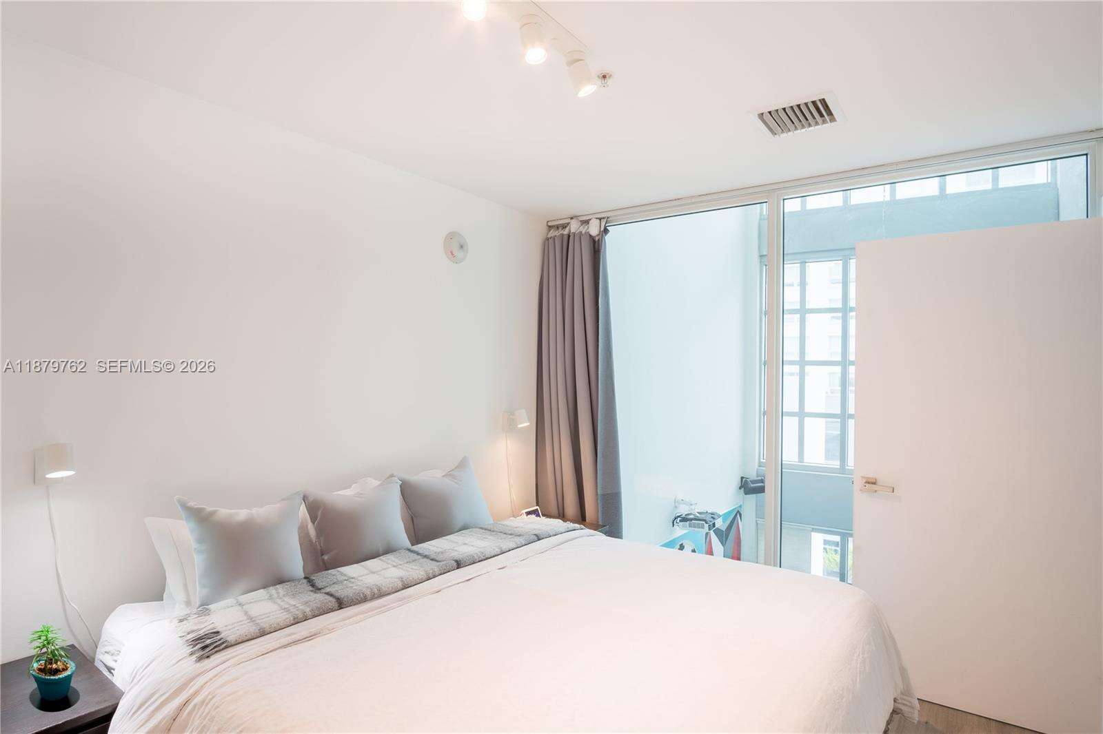 Four Midtown at 3301 1 Ave, Miami, FL 33137 - For Sale photo 14