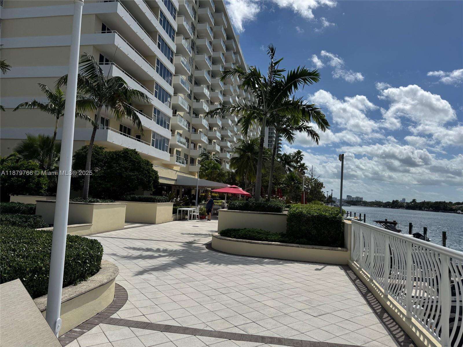 5600 Collins Ave, Miami Beach, FL 33140 - For Sale photo 68