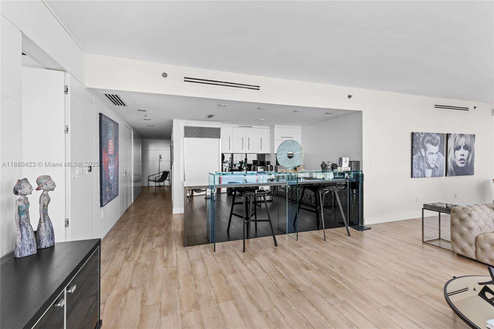 ICONBRICKELL CONDO NO 1 - 465 Brickell Ave, Miami, FL 33131 | Picture 29