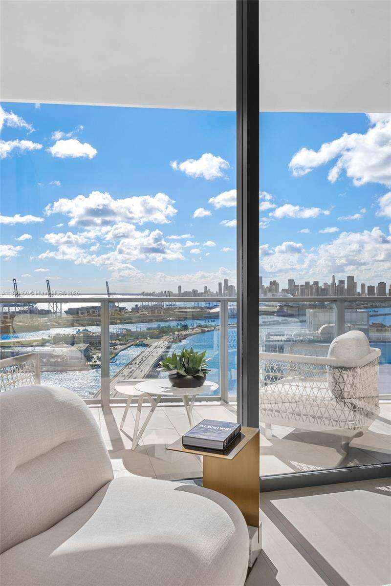 FIVE PARK - 500 Alton Rd, Miami Beach, FL 33139 | Picture 34