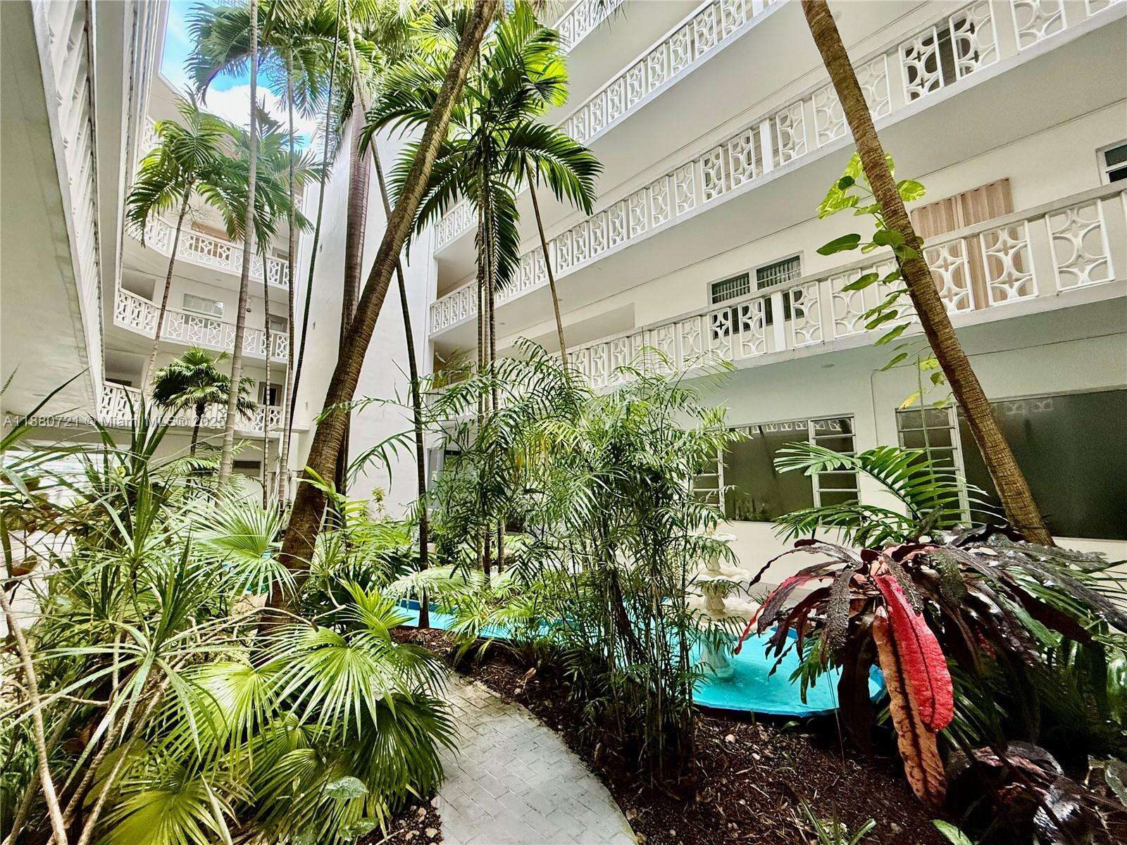 Summit Condos for Sale & Rent | Picture 1