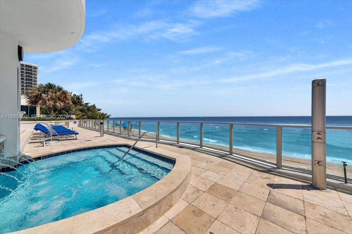 OCEAN PALMS - 3101 Ocean Dr, Hollywood, FL 33019 | Picture 64