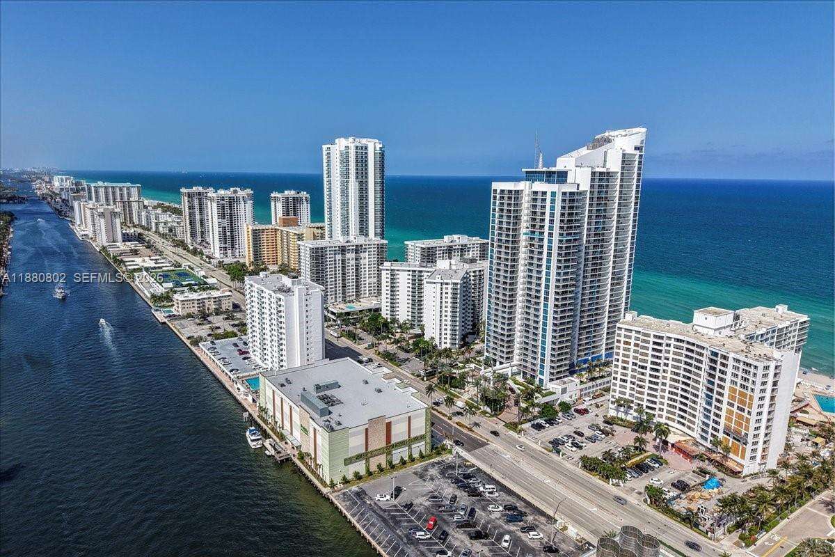 OCEAN PALMS - 3101 Ocean Dr, Hollywood, FL 33019 | Picture 74