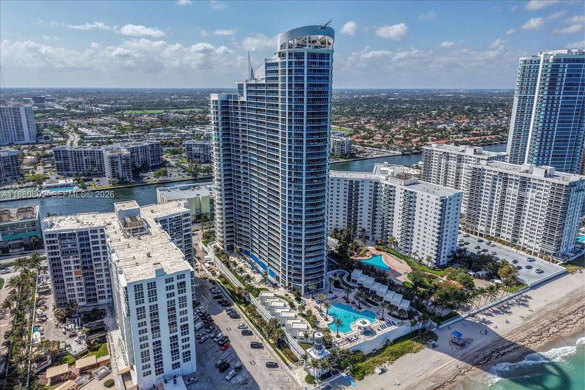 OCEAN PALMS - 3101 Ocean Dr, Hollywood, FL 33019 | Picture 82