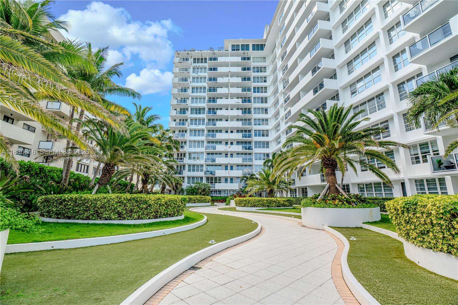 Decoplage at 100 Lincoln Rd, Miami Beach, FL 33139 - For Sale photo 36