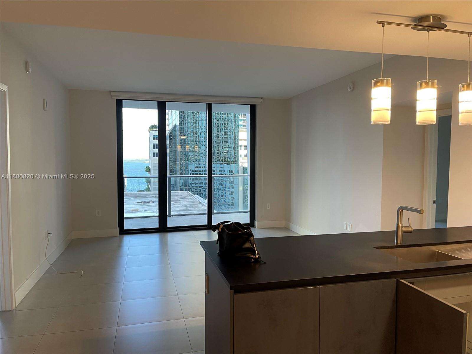 1010 Brickell at 1010 Brickell Ave, Miami, FL 33131 - For Sale photo 1