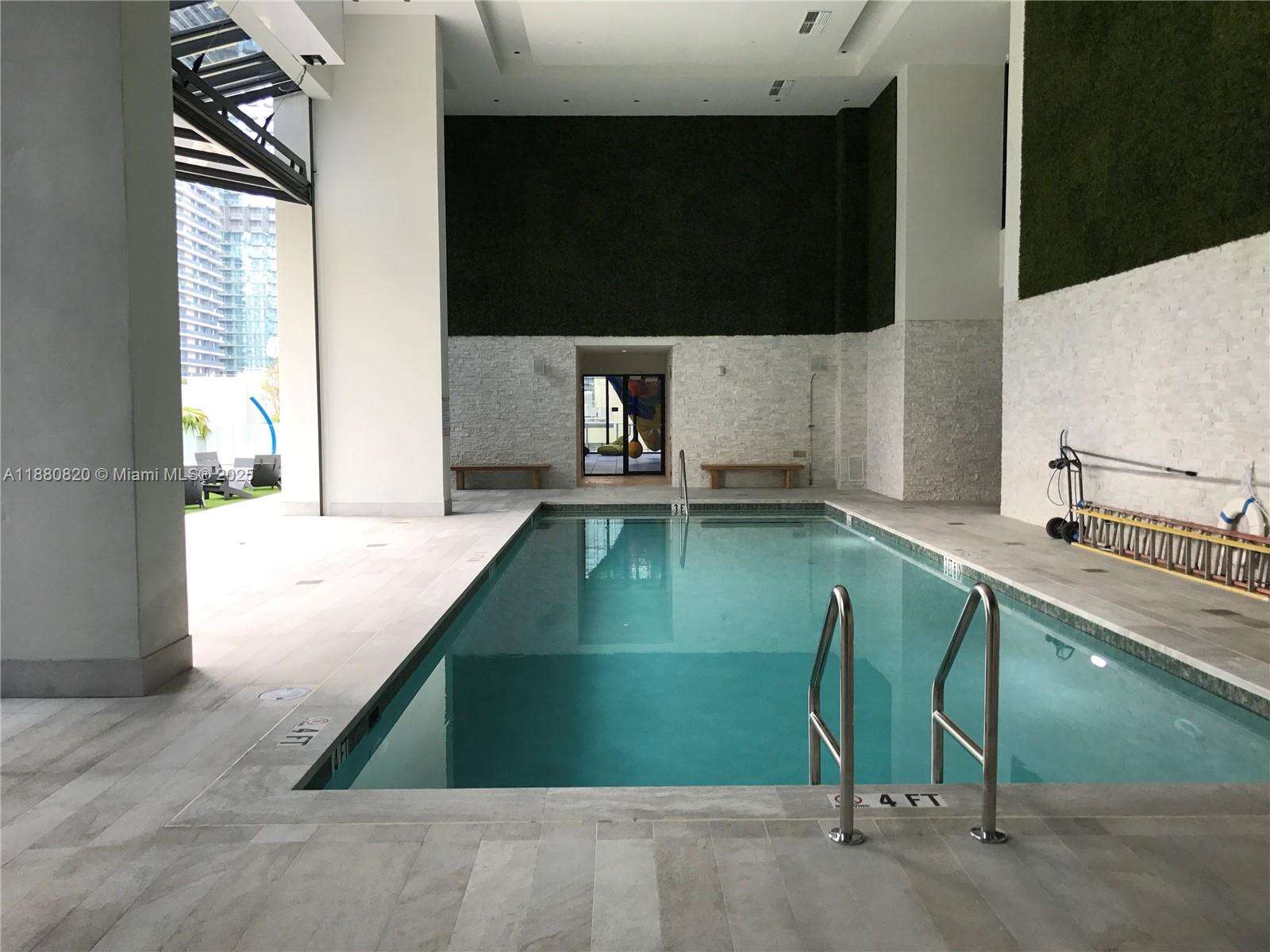 1010 Brickell at 1010 Brickell Ave, Miami, FL 33131 - For Sale photo 23